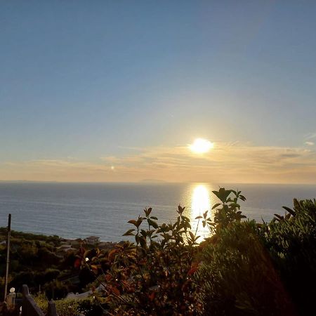 Casa Scirocco Villa Messina Buitenkant foto