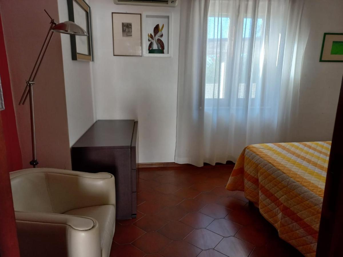 Casa Scirocco Villa Messina Buitenkant foto