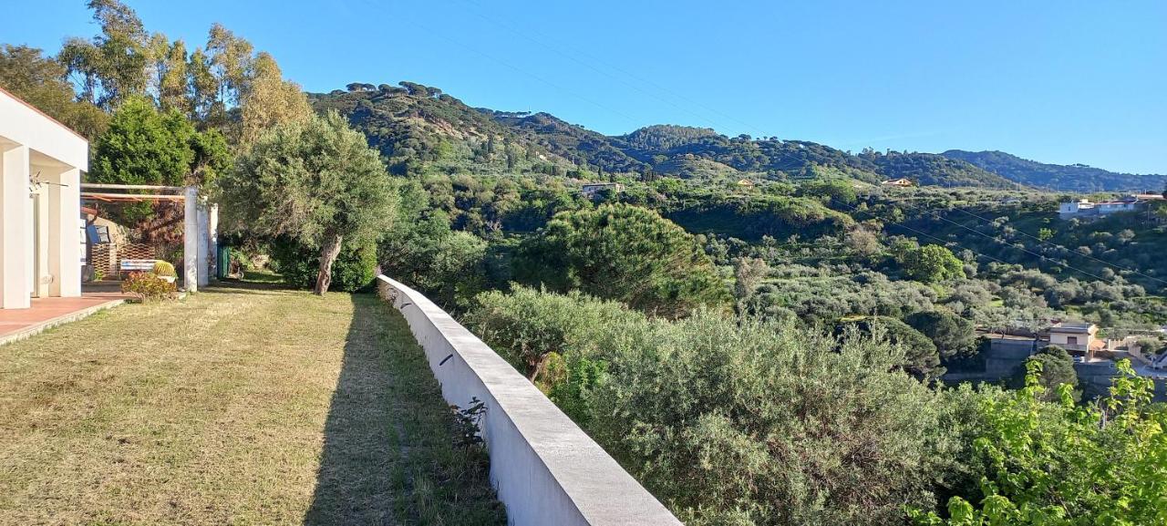Casa Scirocco Villa Messina Buitenkant foto